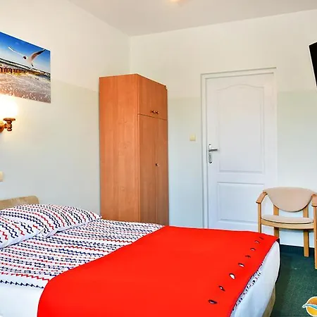 Bed & Breakfast 100 M Do Zejscia Na Plaze Location