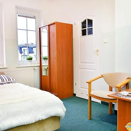 100 M Do Zejscia Na Plaze Location Bed & Breakfast